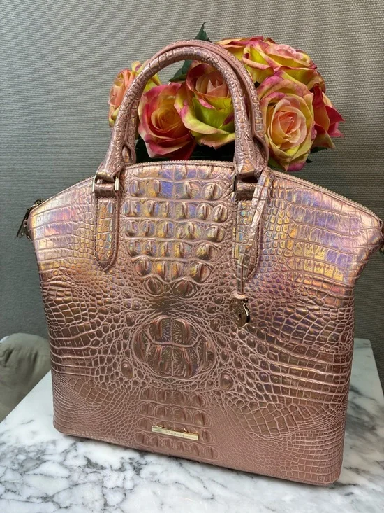 Brahmin Rose Gold Holographic Large Duxbury Bag - NWT & Dustbag 🔥 🔥 🔥 - Picture 3 of 12